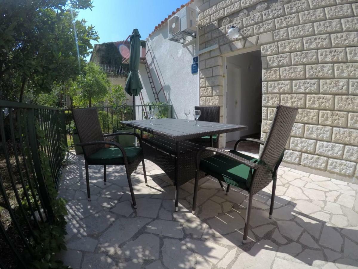 אומיס Apartman Kalajzic מראה חיצוני תמונה